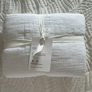 Pottery Barn White Waffle Weave Linen Euro Sham